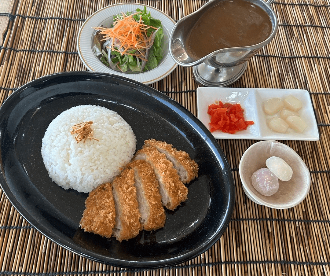 柔らかヒレカツカレー