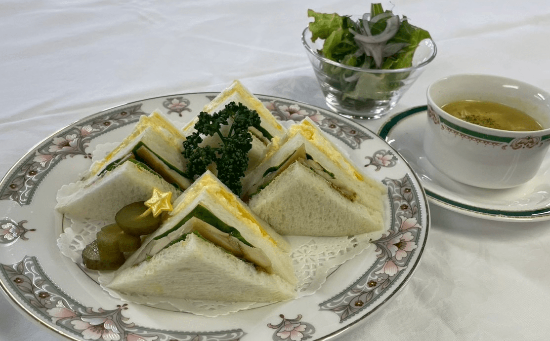 照り焼きチキンと卵サンド