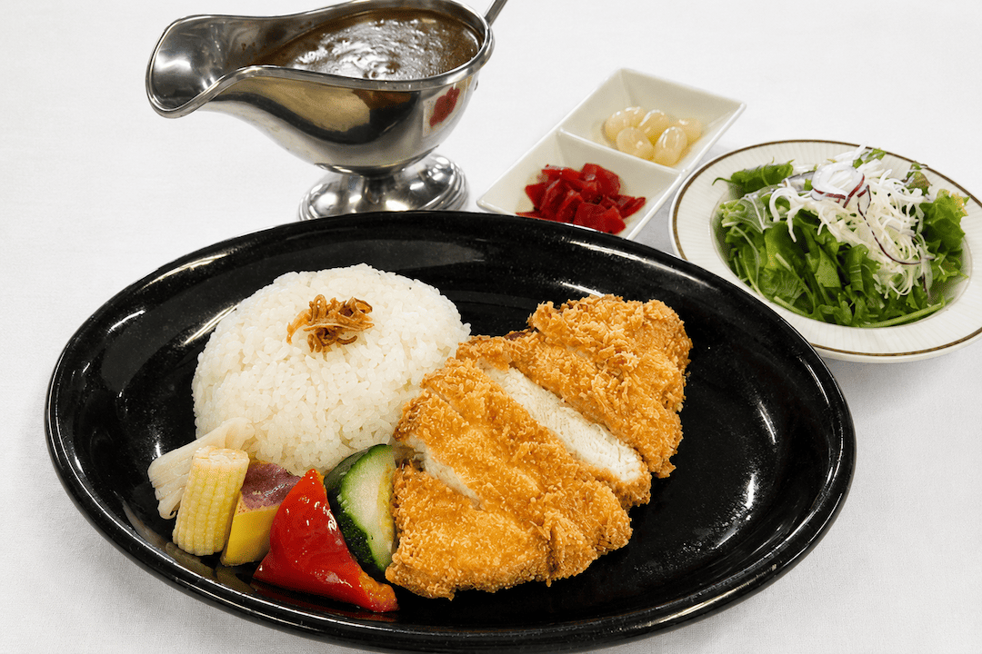 厚切りロースカツカレー